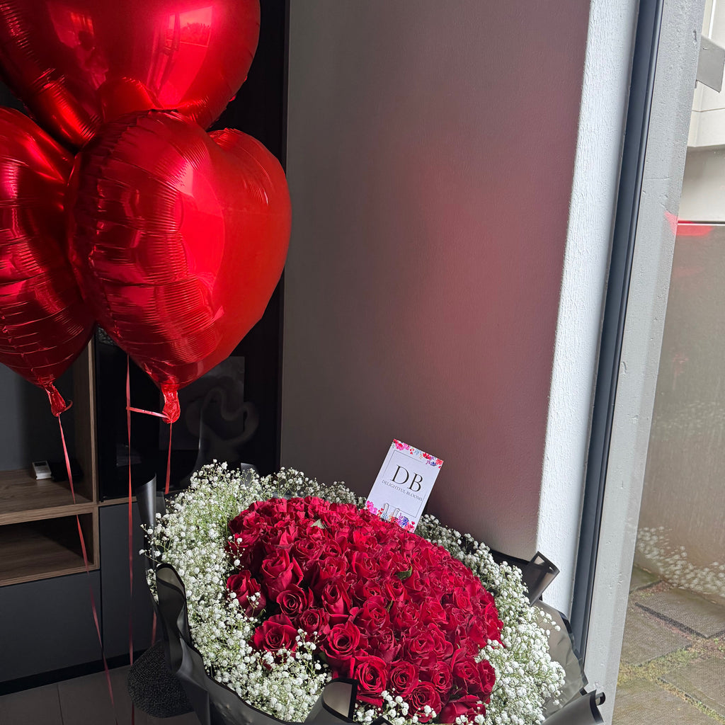 80 Red Roses with Baby’s Breath & 3 Heart Balloons
